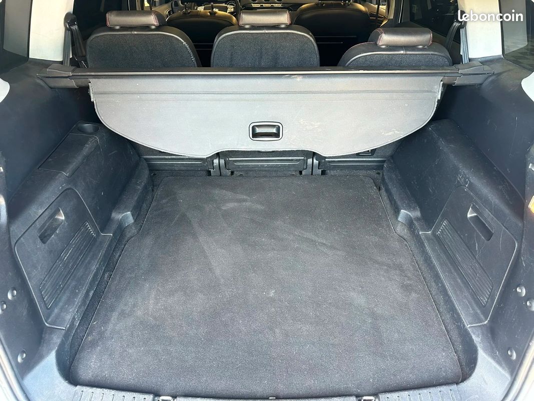 FORD S-MAX 2.0 TDCi 163 ch Sport Platinium - TOIT PANORAMIQUE / EMBRAYAGE DISTRIBUTION OK / CARDANS NEUF (image 42)