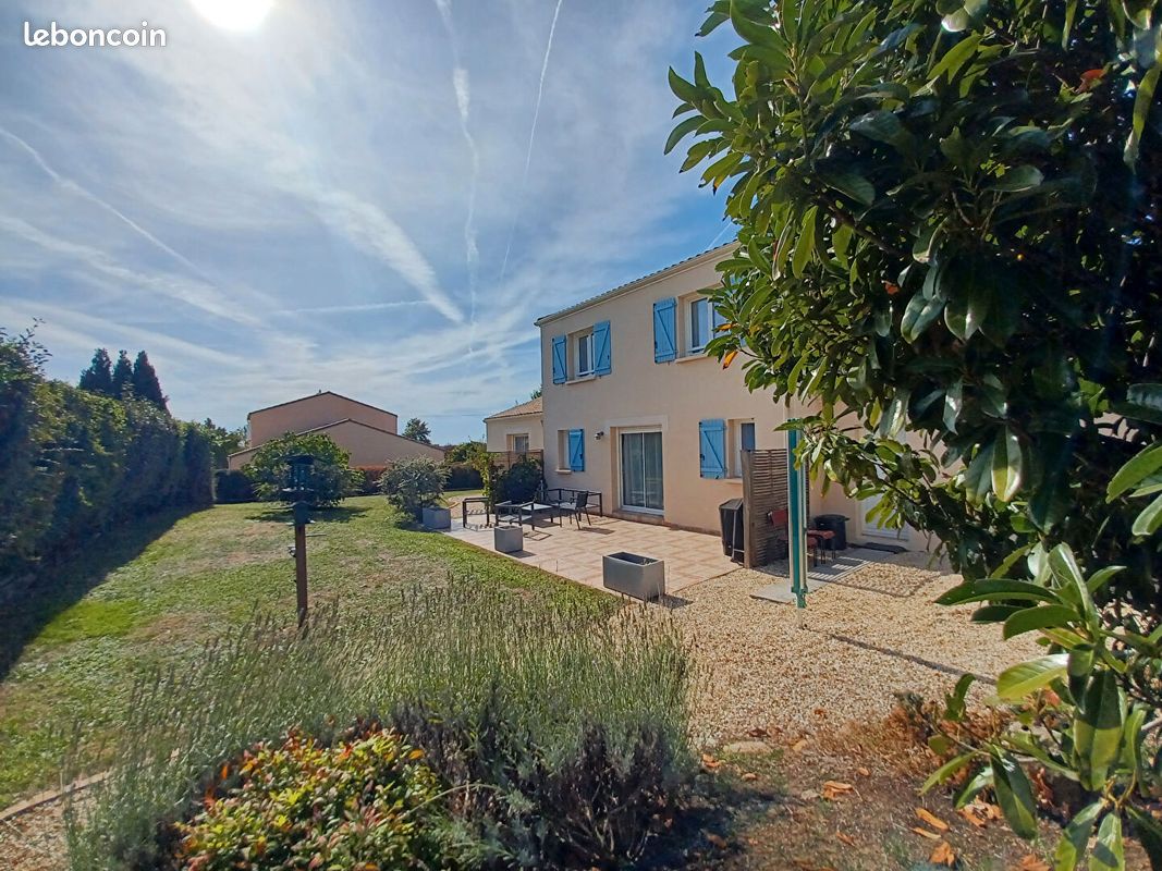 Maison 6 pièces 132 m² · à Divatte-sur-Loire · 132 m² · 399 000 €