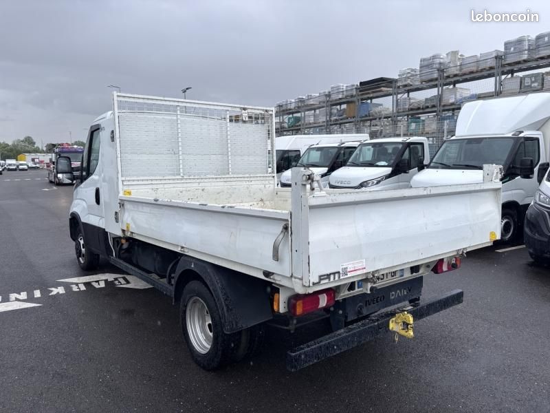 Iveco Daily CCb 35C16H3.0 L - BENNE + COFFRE - 32 500 HT (image 4)