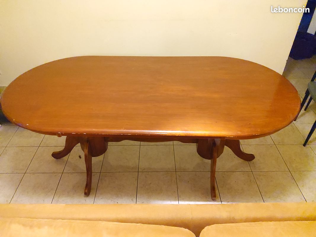 Canapés, table, table basse (image 1)