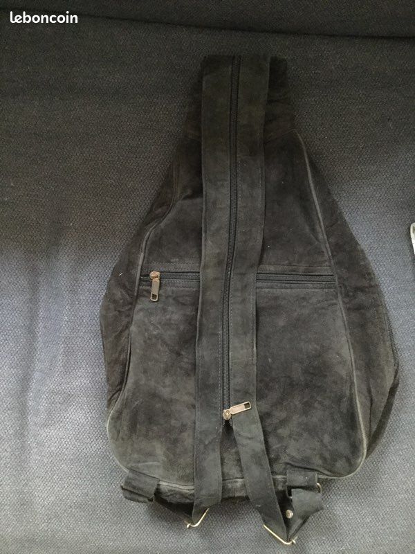 Sac à main noir à motifs cousus (image 6)