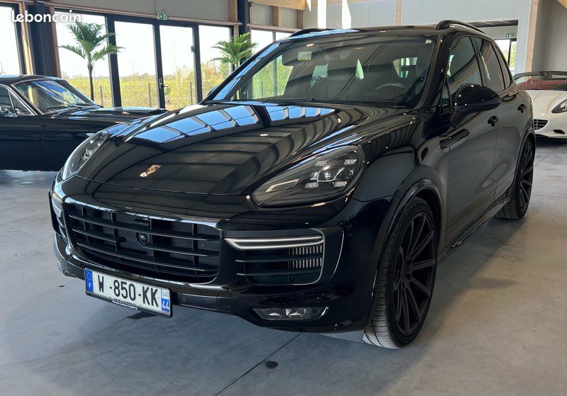 PORSCHE CAYENNE II ( 2 ) V6 3.6 GTS 440 cv- FULL OPTIONS- CARNET PORSCHE (image 2)