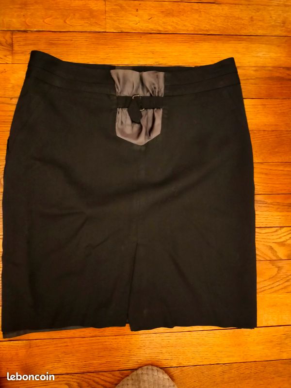 Jupe noir marque Comptoir des cotonniers T40 (image 1)