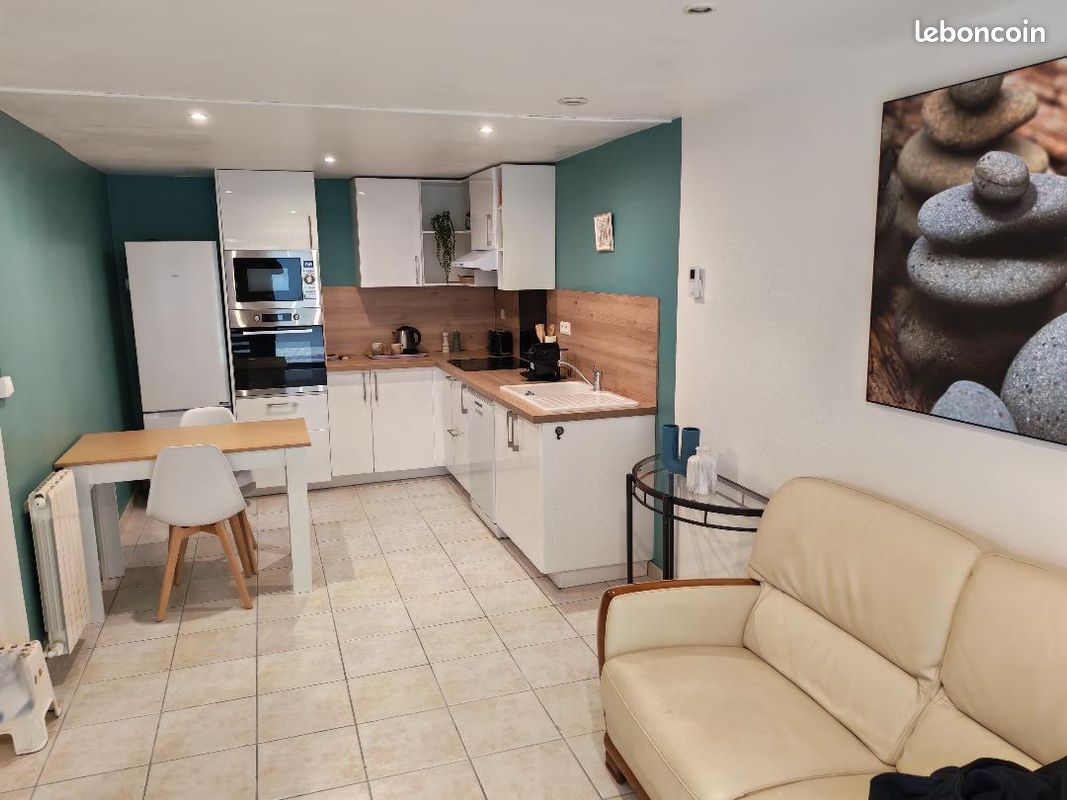 Appartement 3 pièces 62 m² · à Saint-Maixent-l'École · 62 m² · 570 €/mois