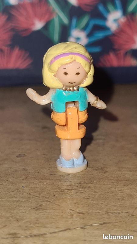 Doll du set Fashion friends 1996 (image 2)