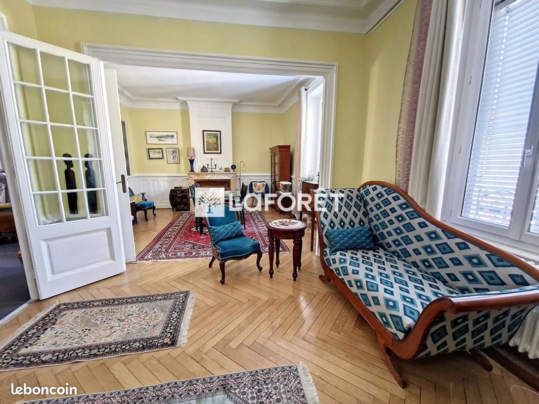 Appartement 4 pièces 100 m² · à Oullins-Pierre-Bénite · 100 m² · 396 000 €