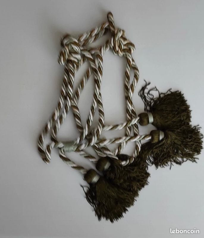 Rideaux velours avec embrasses assortis (image 2)