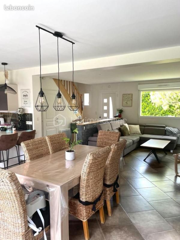 Maison 5 pièces 91 m² · à Ostricourt · 91 m² · 256 000 €