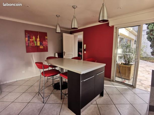 Maison a louer rueil-malmaison - 6 pièce(s) - 196 m2 - Surfyn