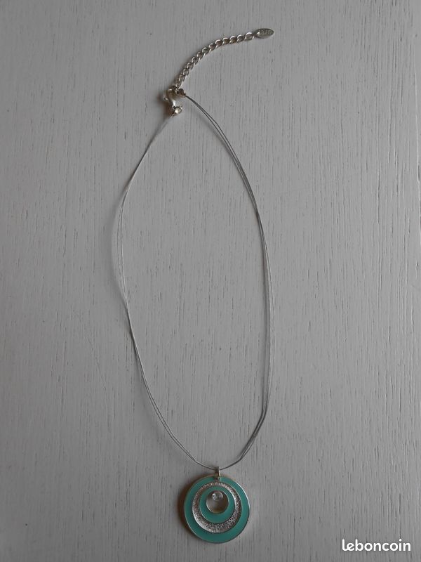 Collier 2 rangs (image 1)
