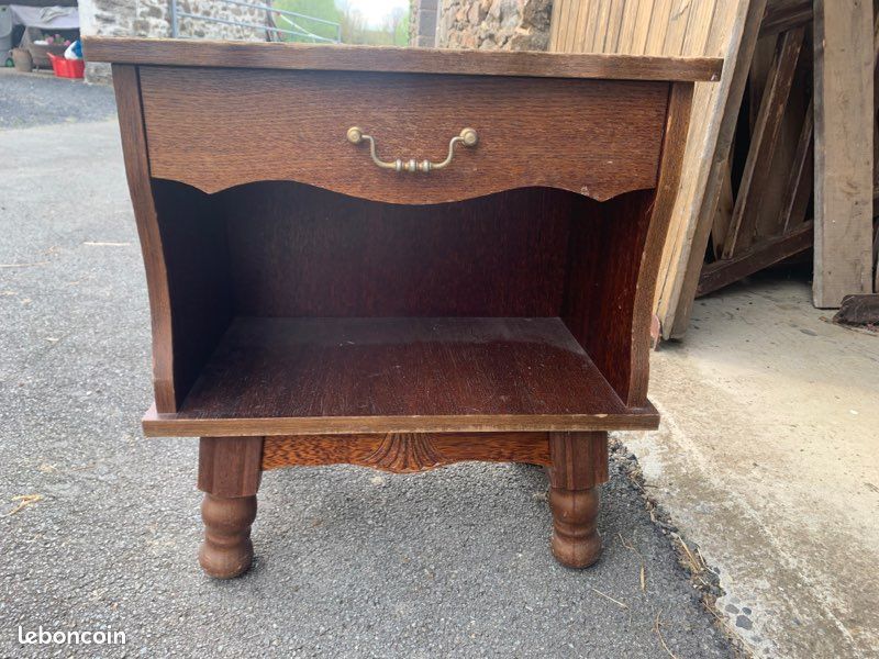 Table de nuit (image 1)