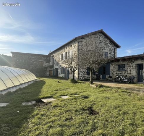 Ferme 7 pièces 221 m²