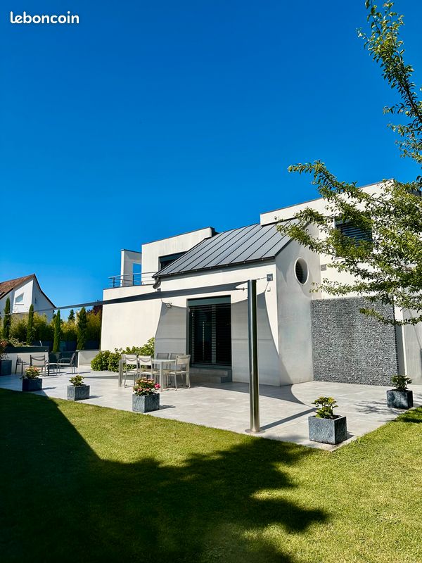 Maison 6 pièces 176 m² · à La Wantzenau · 176 m² · 1 081 500 €
