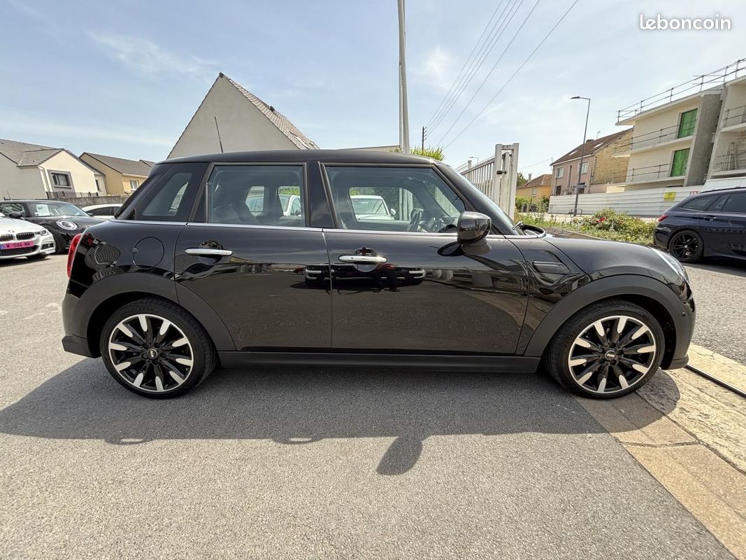 MINI COOPER 5 Portes 136 ch DKG7 Essential Cooper (image 4)