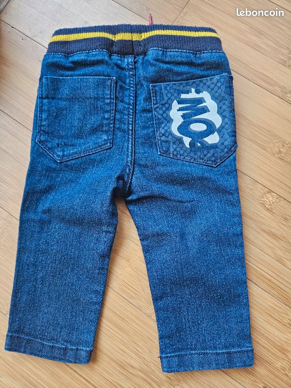 Pantalon 6 mois dpam en parfait état (image 2)