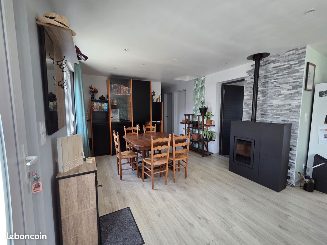 Maison 3 pièces 70 m² · à Laval · 70 m² · 850 €/mois