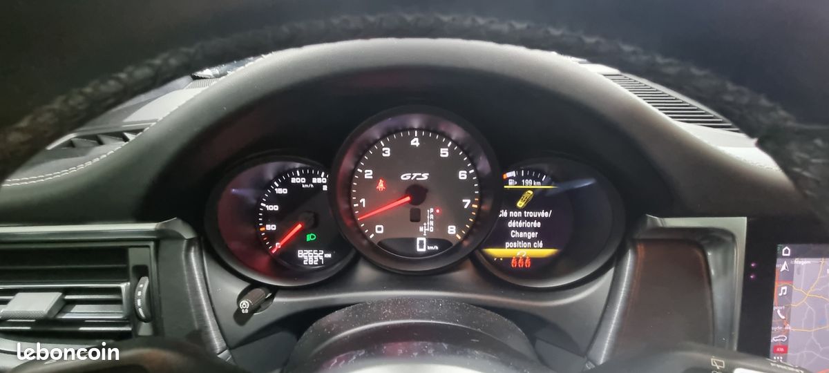 Porsche Macan GTS PDK (image 21)