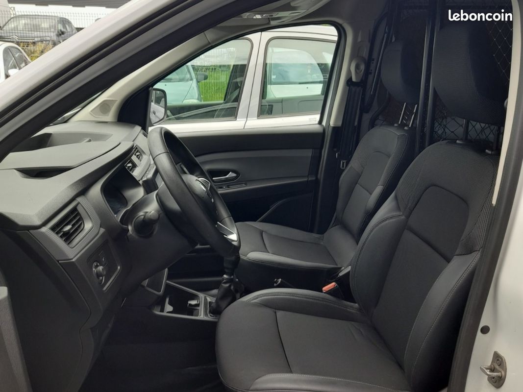 Renault express van tce 100 confort prix 6500 euros ht (image 15)