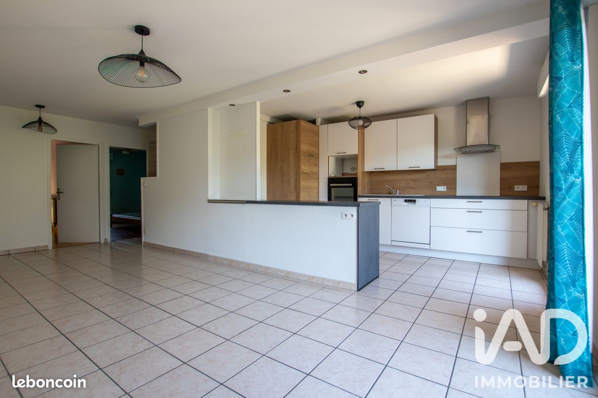 Appartement 4 pièces 81 m² · à Sonnaz · 81 m² · 299 000 €