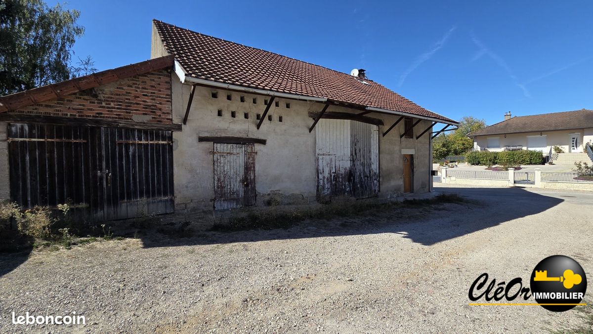 Maison 5 pièces 75 m² · à Pierre-de-Bresse · 75 m² · 89 000 €