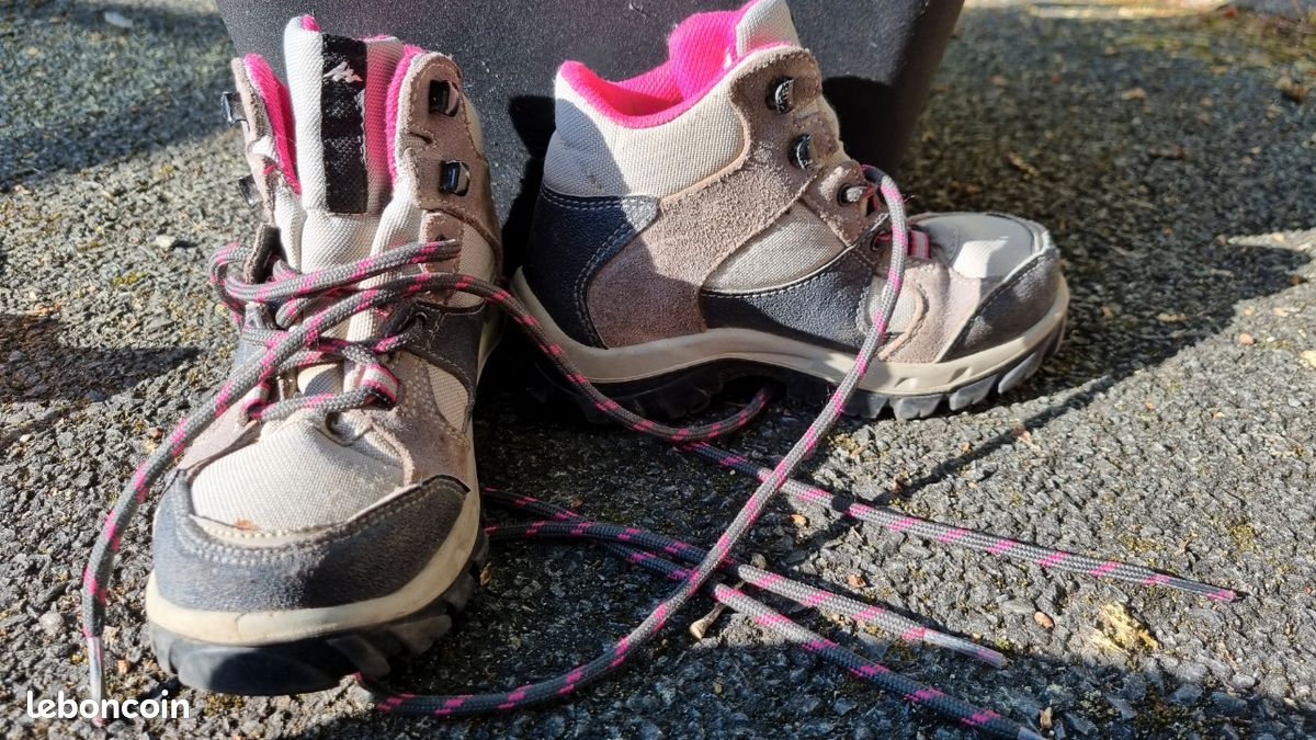 Chaussure de randonnée fille haute taille 28 Chaussures