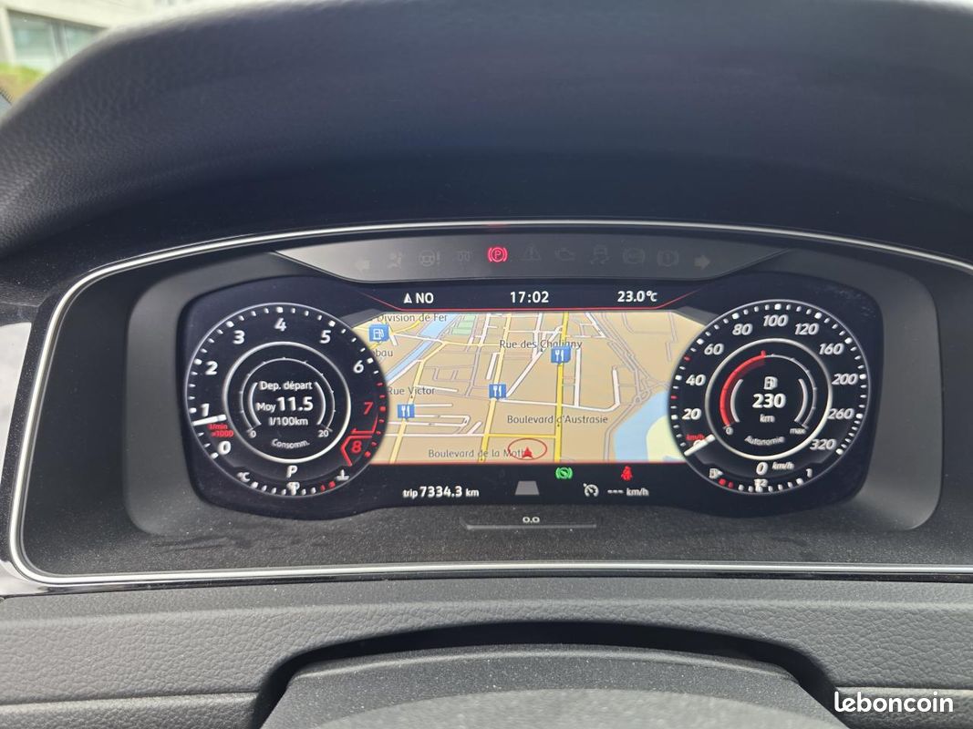 VOLKSWAGEN GOLF GTI Performance 2.0 16V TSI - 245 cv - BV DSG 7 (image 20)