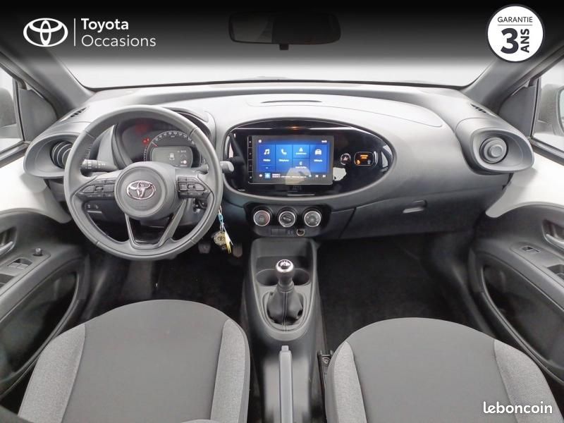 Toyota Aygo X 1.0 VVT-i 72ch Dynamic MY23 (image 8)