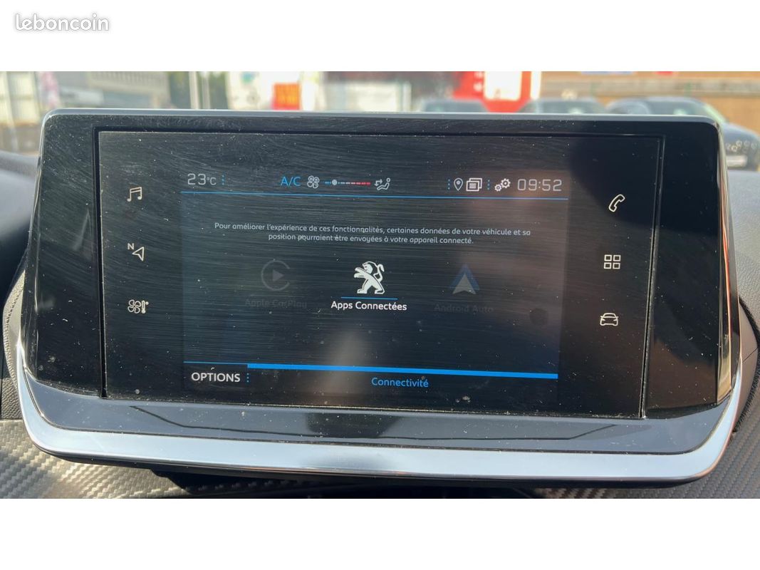 PEUGEOT 208 1.2i PureTech 12V S&S - 75 II 2019 BERLINE Active PHASE 1 (image 21)