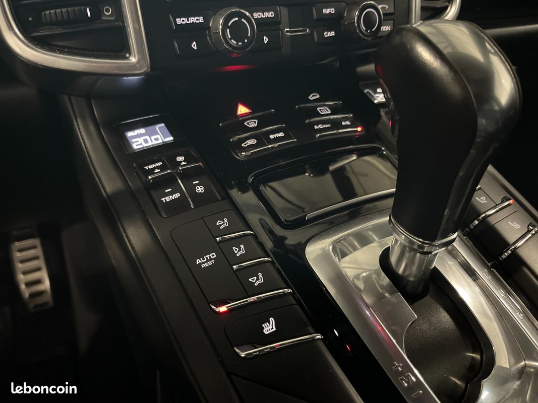 PORSCHE CAYENNE 3.6 V6 440 ch GTS Tiptronic A (image 18)
