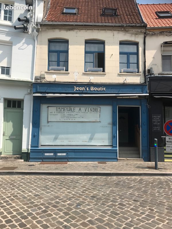 Immeuble 8 pièces 350 m² · à Ardres · 350 m² · 350 000 €