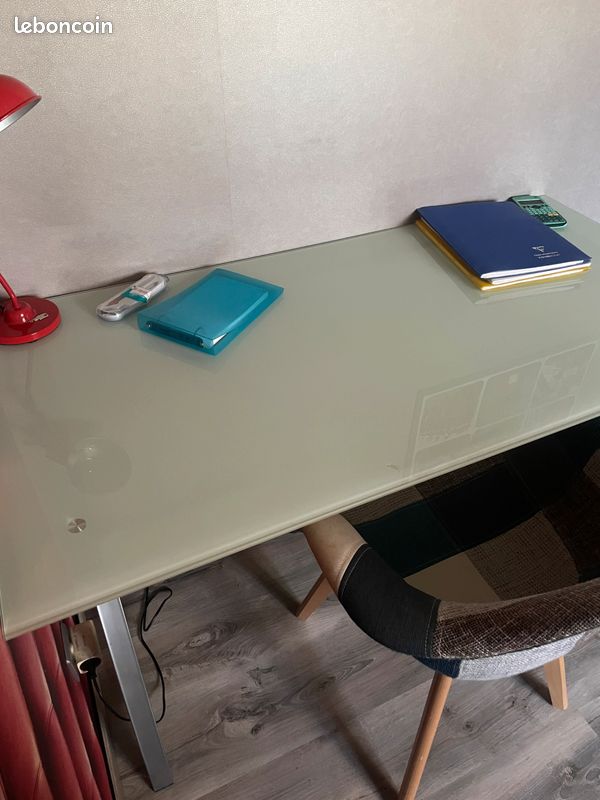 Bureau (image 3)
