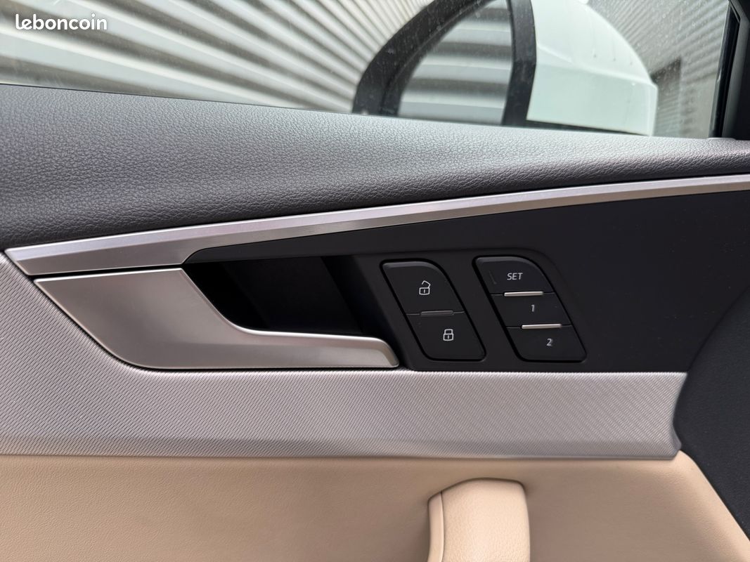 AUDI A4 ALLROAD 3.0 V6 3.0 TDI 272 Quattro Tiptronic 8 Design Luxe - Toit ouvrant - Caméra - GARANTIE 12 MOIS (image 24)