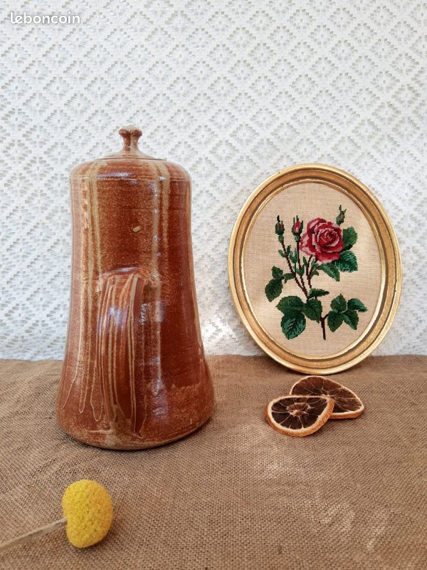 Cafetiere, carafe en grès signée vintage (image 3)