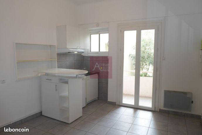 Studio 1 pièce 18 m²