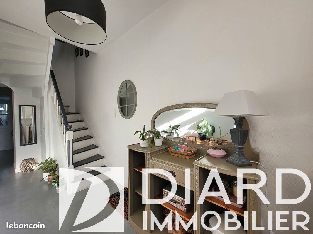Maison 6 pièces 133 m² · à Retiers · 133 m² · 198 725 €