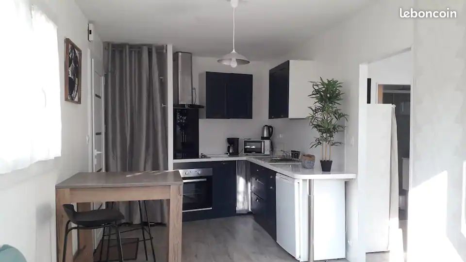 Appartement 1 pièce 29 m² · à Saintes · 29 m² · 490 €/mois
