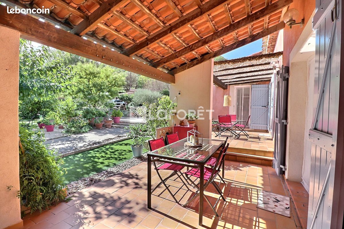 Maison 4 pièces 117 m² · à Cuers · 117 m² · 599 000 €