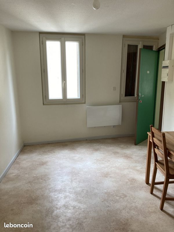 Appartement 2 pièces 28 m² - Tulle 19000 (image principale 5)