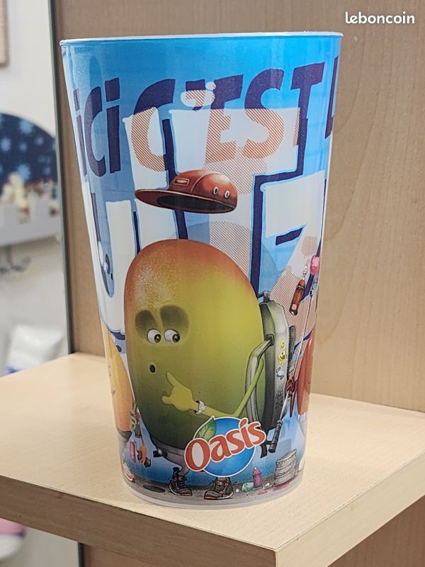 Gobelet réutilisable Oasis plastique, décor personnages fruits animés, bleu, hauteur ~15 cm, 95% canne à sucre, lavage main (image 6)