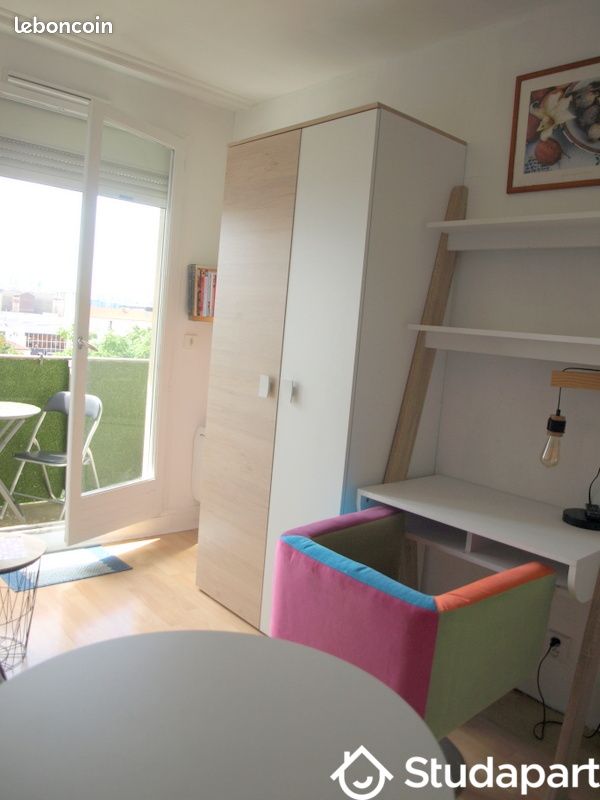 Appartement 1 pièce 18 m² · à Aubervilliers · 18 m² · 850 €/mois