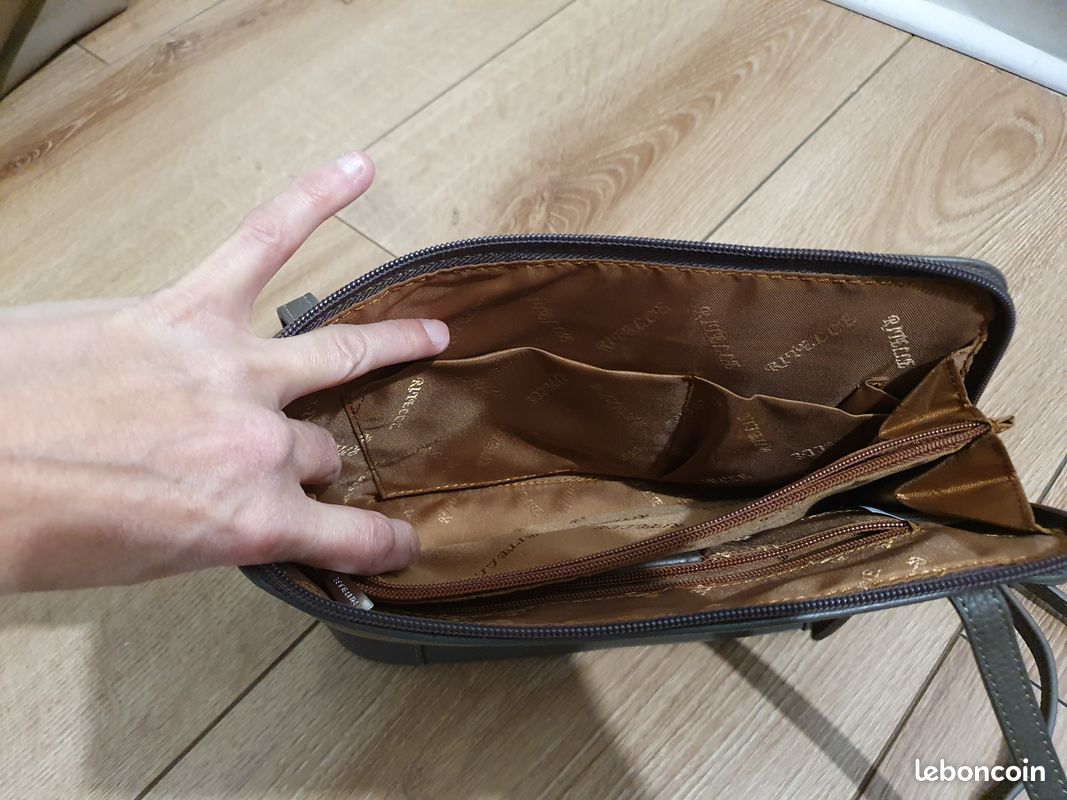 Petit sac à main marron (image 2)
