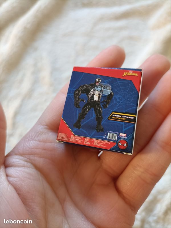 Miniature spiderman jouet zuru mini brands (image 3)