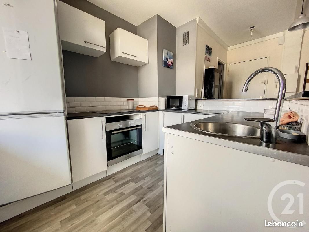 Appartement a louer chalons-en-champagne - 2 pièce(s) - 43 m2 - Surfyn