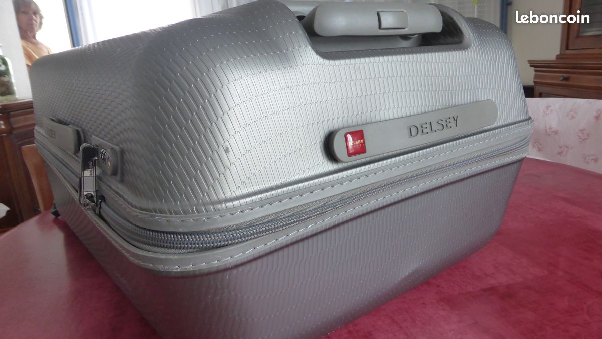 Valise Delsay (image 2)