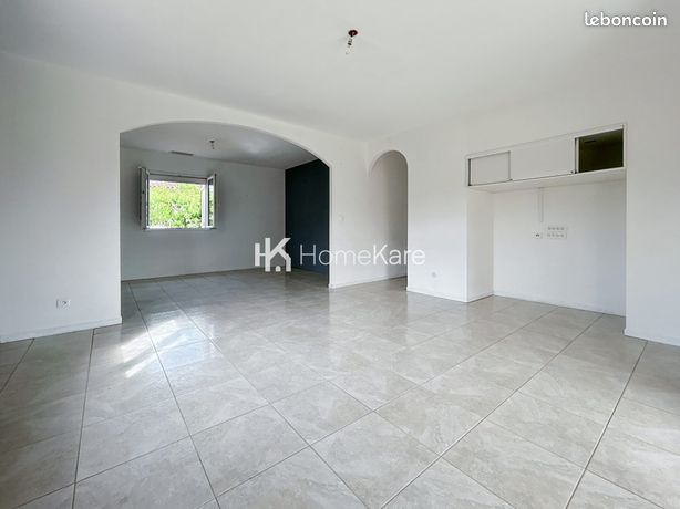 Villa 8 pièces 210 m²