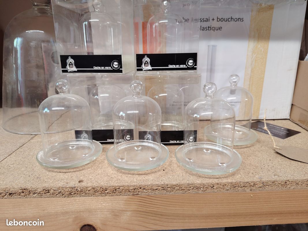 Lot de petites cloches en verres - déco mariage (image 1)