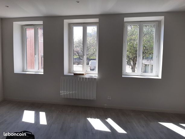 Studio 1 pièce 25 m²