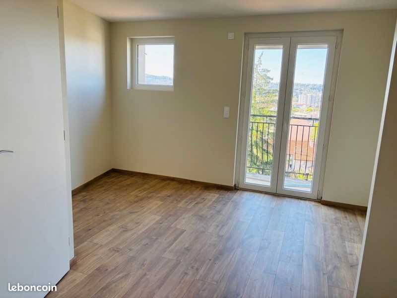 Appartement 2 pièces 35 m² · à Oyonnax · 35 m² · 715 €/mois