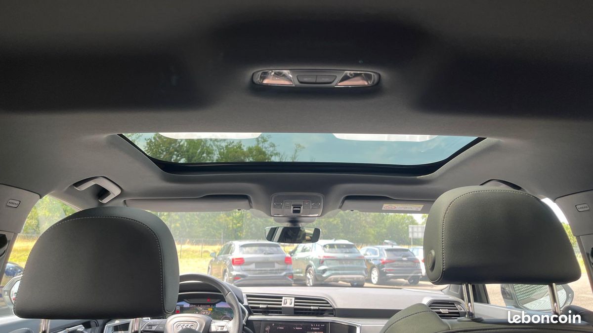 AUDI Q3 Sportback 45 TFSIe 245 ch S tronic 6 S line (image 27)