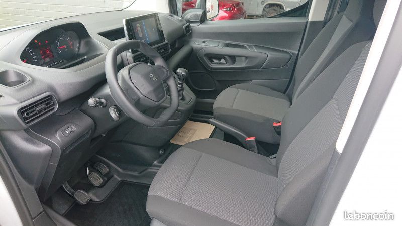 Peugeot PARTNER M 650KG BLUEHDI 100CH S&S (image 4)
